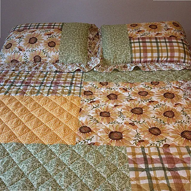 Ruffle Skirt Bedspread Patchwork Queen3pc Set Country Sunflower Farmhouse Shams